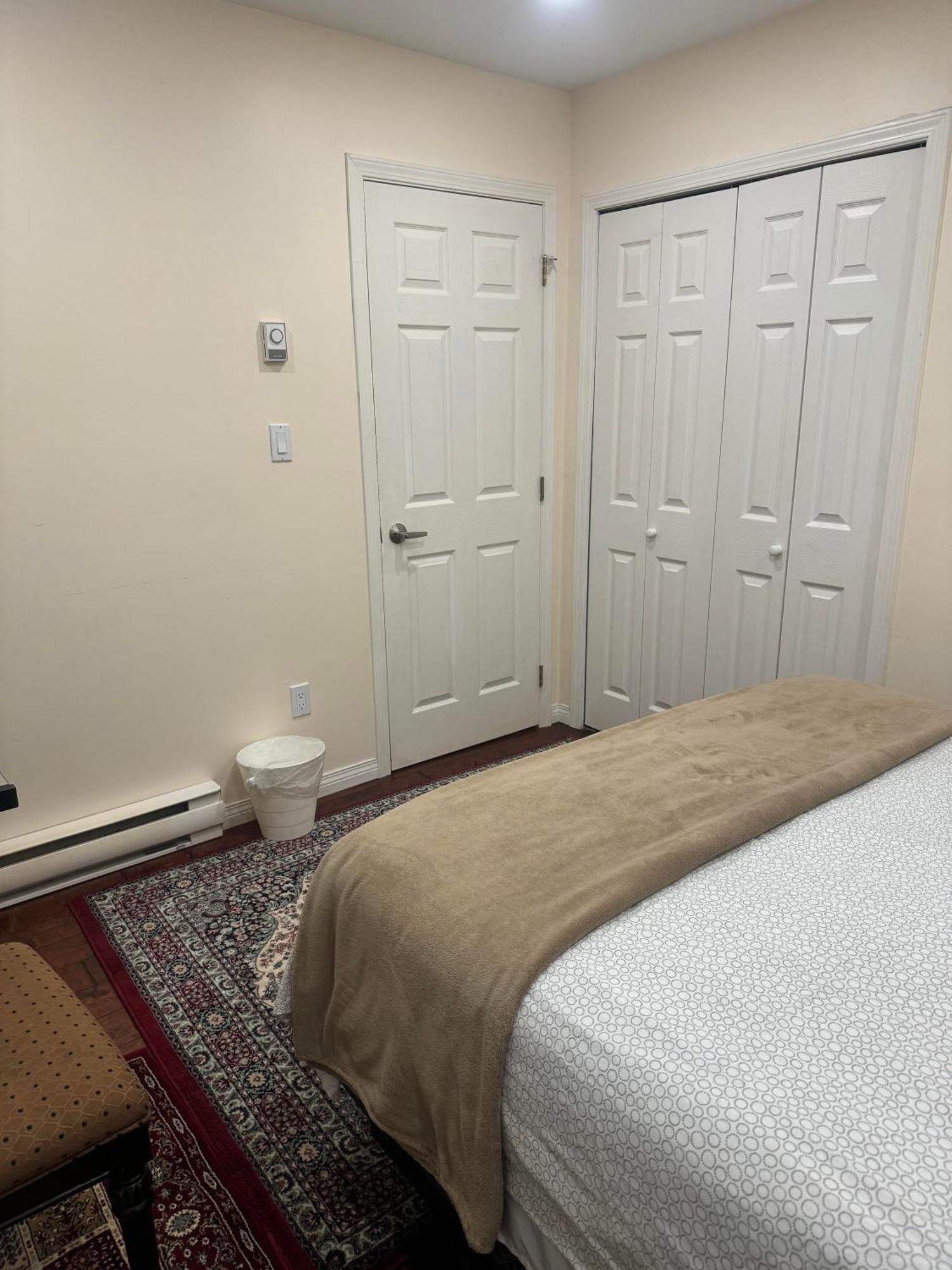 Comfortable Guest Home Near Downtown Vancouver & Sights & Stores Buitenkant foto